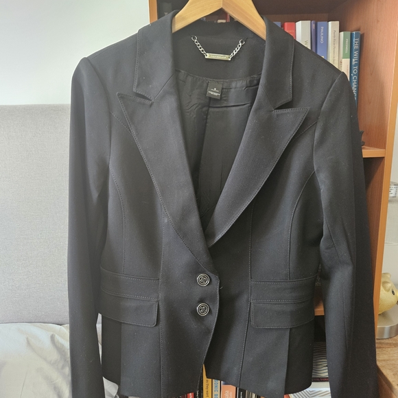 White House Black Market Elegant Black Suit Jacket - Picture 8 of 9